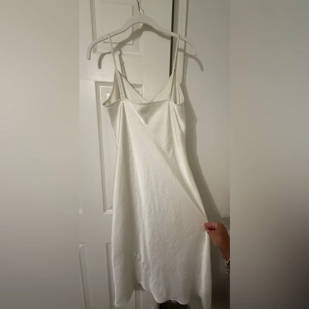 Aritzia Slip Dress - Picture 4 of 8